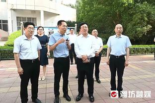 马龙：最佳防守金链子给穆雷 比赛用球给加冕队史篮板王的约基奇